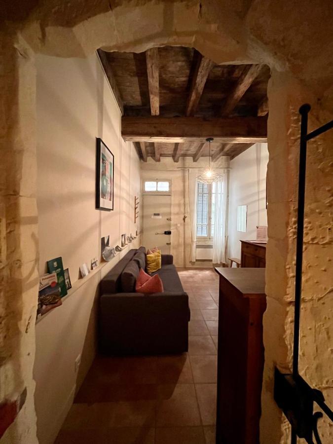 "L'Artistique" Centre Arles Fondation Van Gogh Ngoại thất bức ảnh